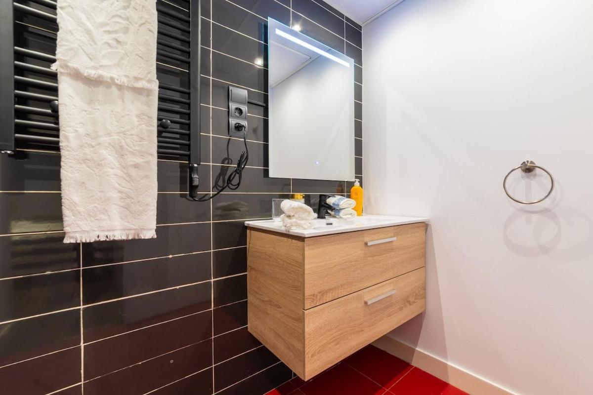 Charming Modern In Barrio De Letras Appartamento Madrid